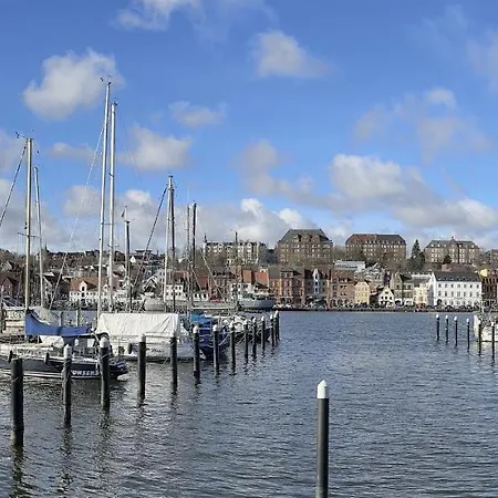 Apartament Am Kleinen Muehlenteich - Zentrale Ruhige Lage Mit Parkplatz Und Fahrraedern *