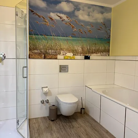 Am Kleinen Muehlenteich - Zentrale Ruhige Lage Mit Parkplatz Und Fahrraedern *